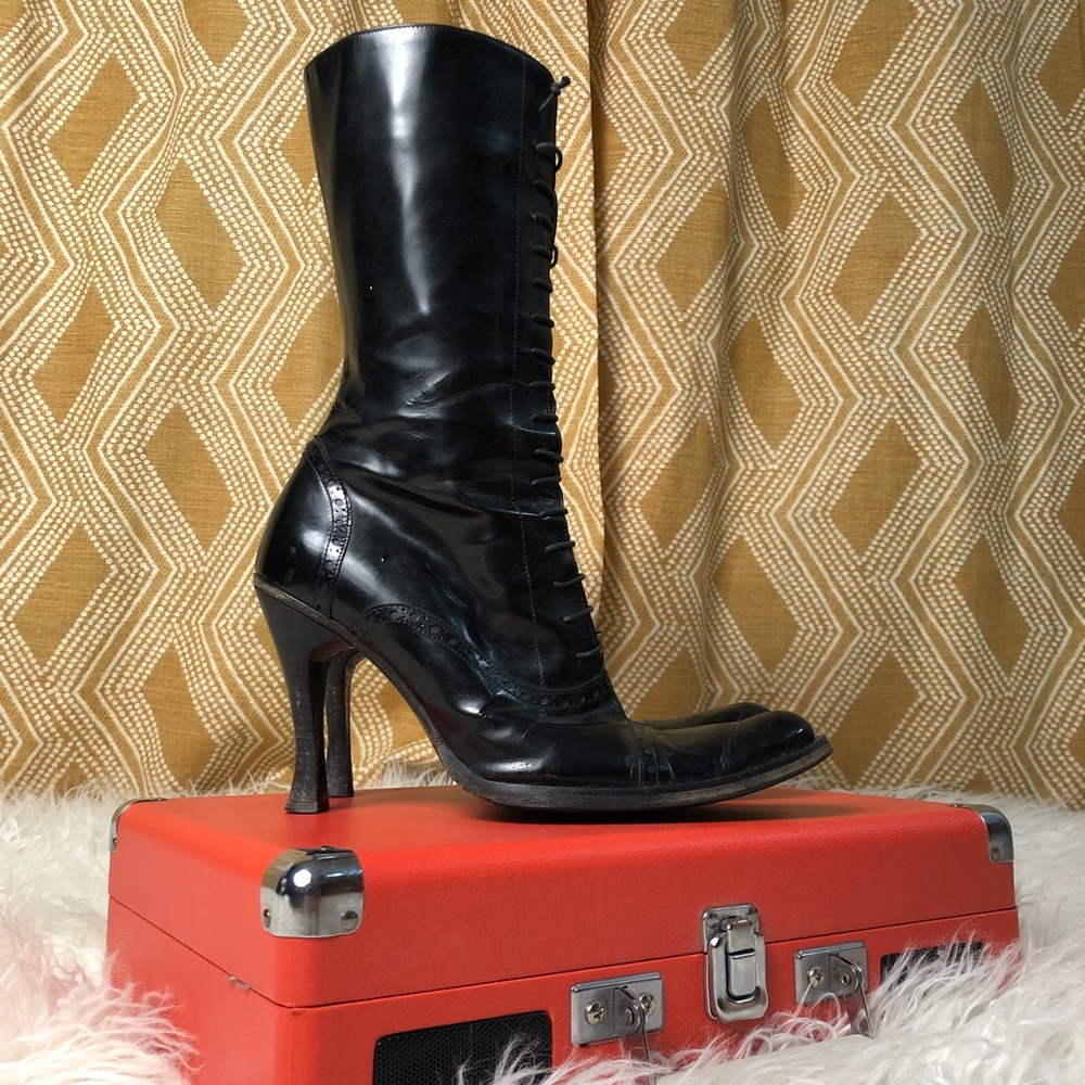 VINTAGE Italian Leather Boots